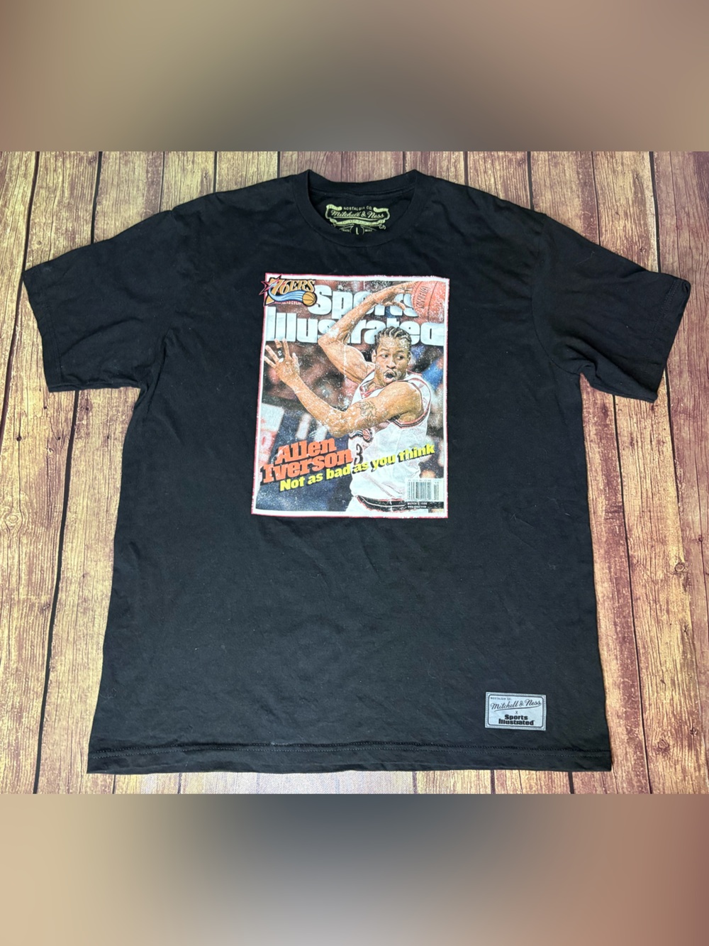 Mitchell & Ness Allen Iverson Black Graphic NBA Cover Tee Size L